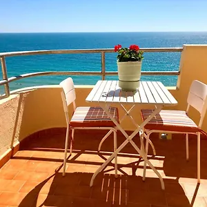  Apartment Gatu Bani Con Terraza Y Vista Frontal Al Mar, Preferente Mayores De 25 Anos Y Familias