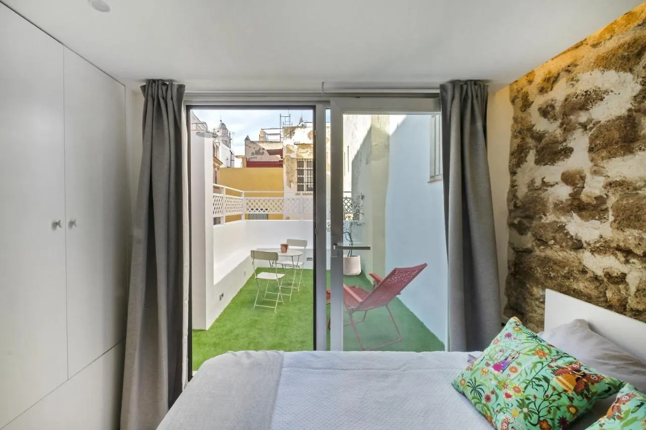 Casa La Muralla Medieval By Cadiz4Rentals 0*, Cadiz