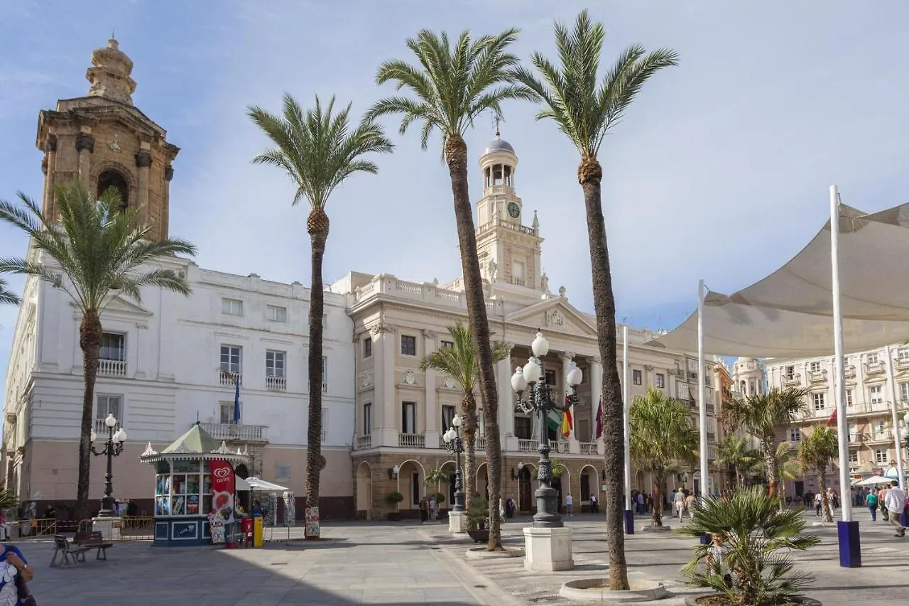 Casa La Muralla Medieval By Cadiz4Rentals 0*, Cadiz Spain