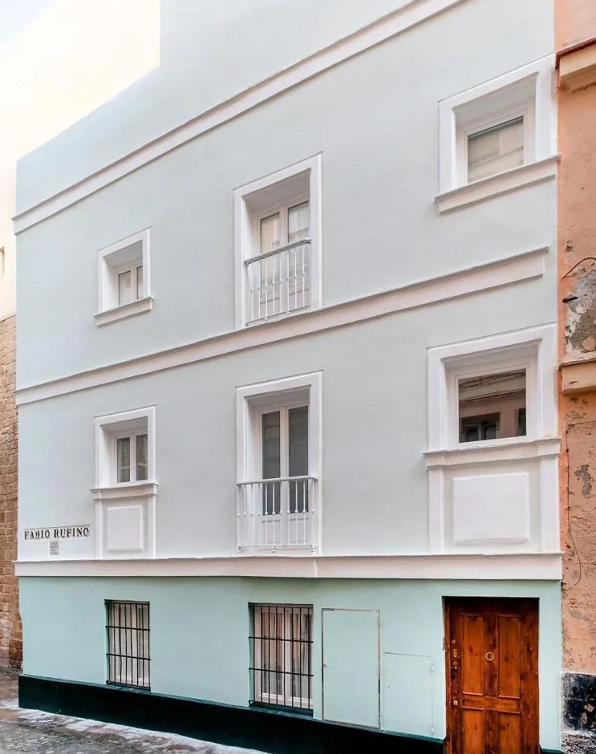 Apartment Casa La Muralla Medieval By Cadiz4Rentals